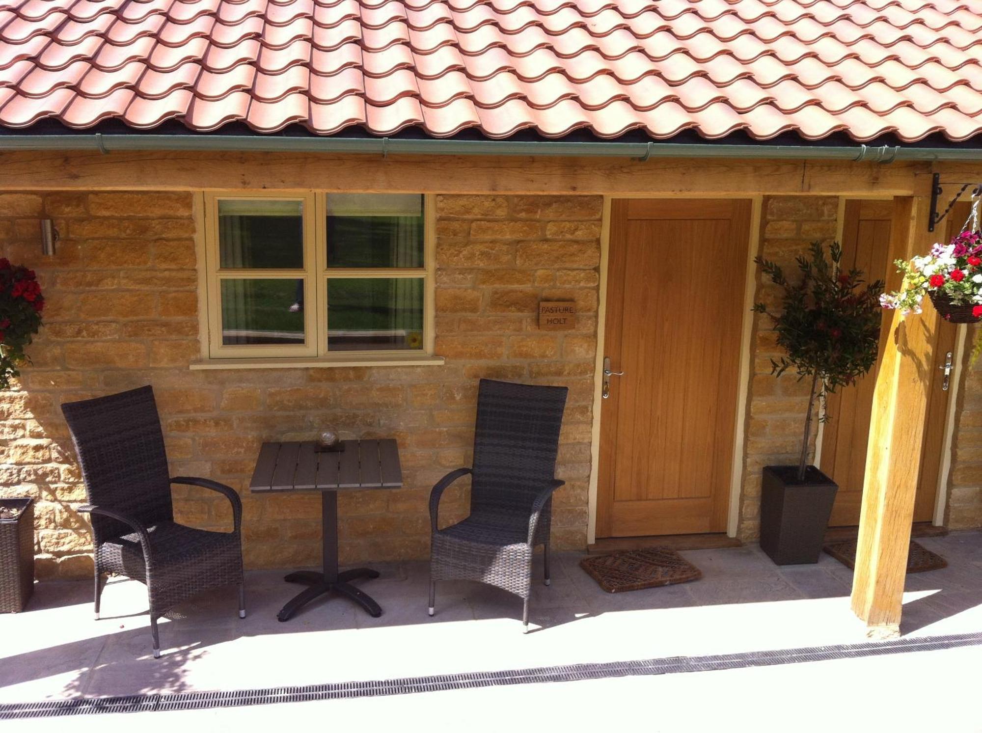 Bed and Breakfast The Cholmeley Arms Burton Coggles Exterior foto